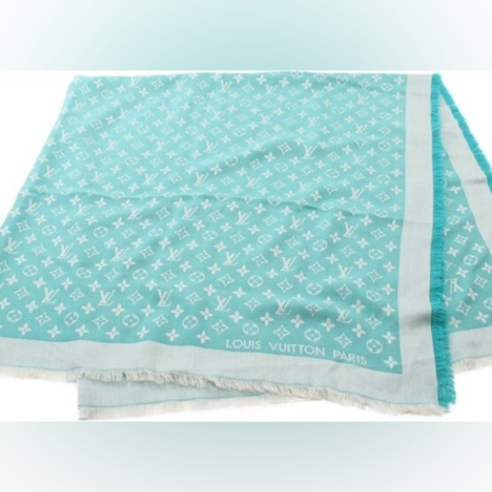 Louis Vuitton Silk Scarf Silk Shaw